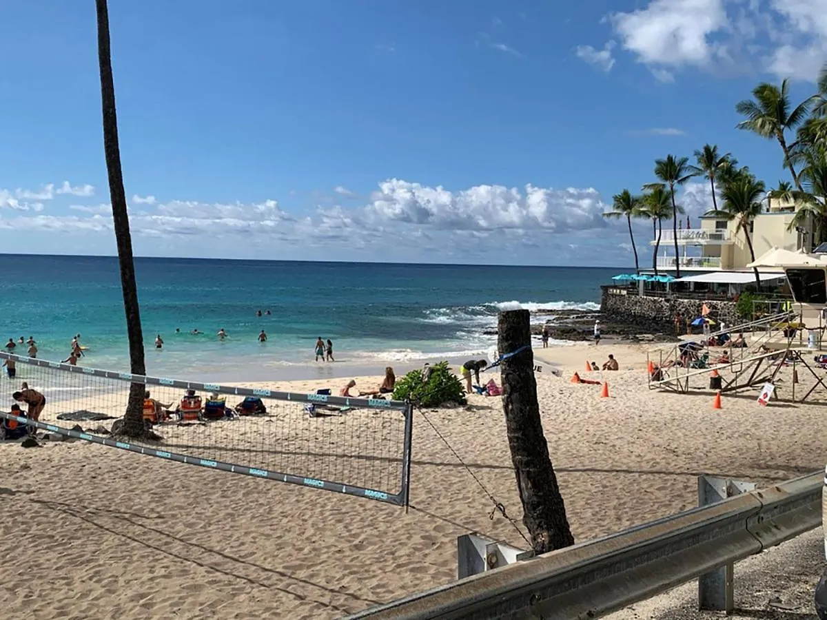 Kona Magic Ali'I - Top Floor Views, Pool, Beach, Sunsets Kailua-Kona